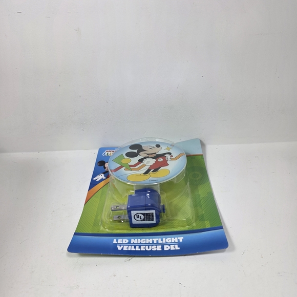 Mickey Mouse LED Night Light - Picture 5 of 6